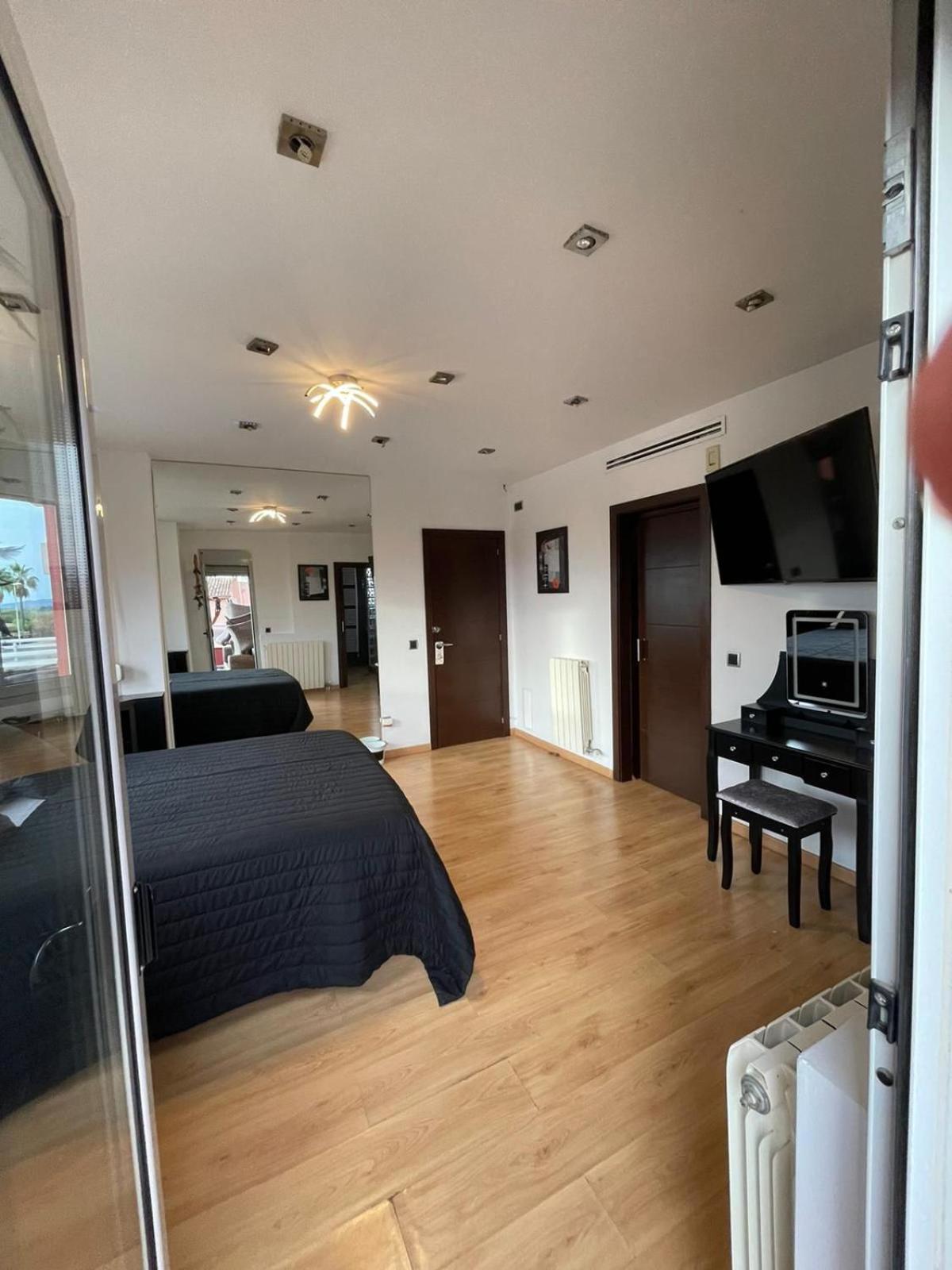 Red House Bed & Breakfast لوكماجور المظهر الخارجي الصورة